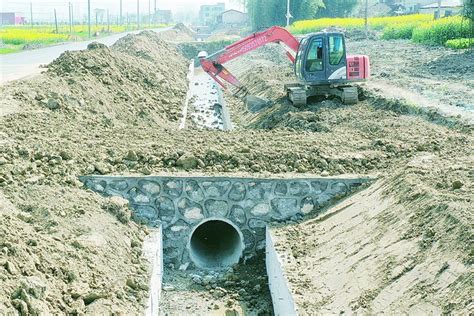 下田坡道|高标准农田建设项目耕路渠道路涵下田坡道工程施工组织设计.docx